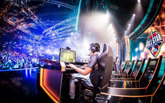 Khám phá thế giới của e-sports và tìm hiểu về trò chơi điện tử. Xem các phương pháp và lưu ý khi tham gia để có trải nghiệm tốt nhất.